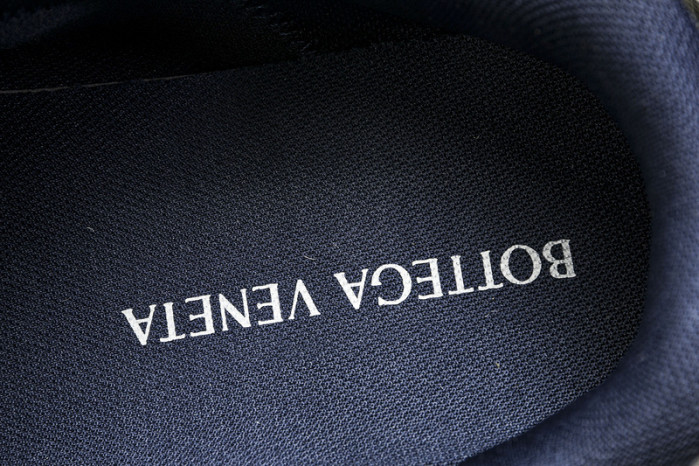 BOTTEGA VENETA SNEAKER
