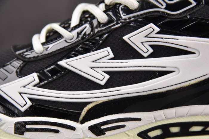 OF C/O SNEAKER FOR-081902