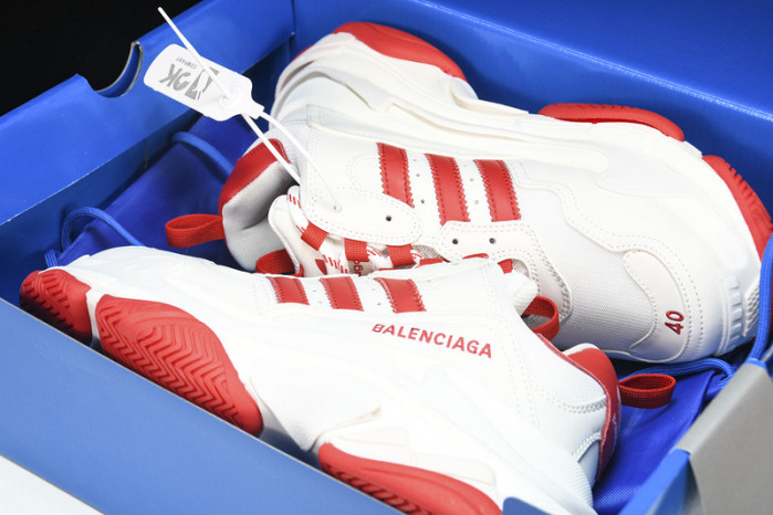 Adids x BLCG Triple W5RH1-0677