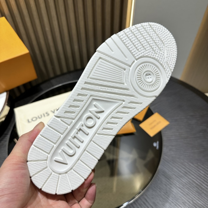 LV SNEAKER TRAINER FOR-LV354