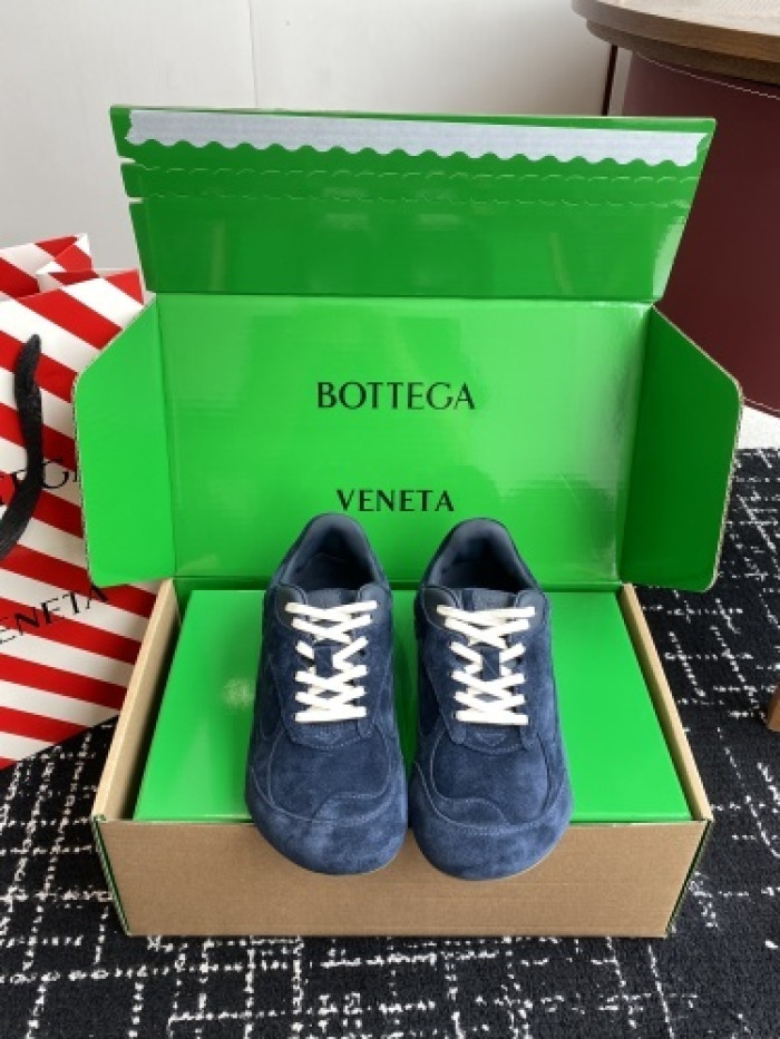 BOTTEGA VENETA SNEAKER