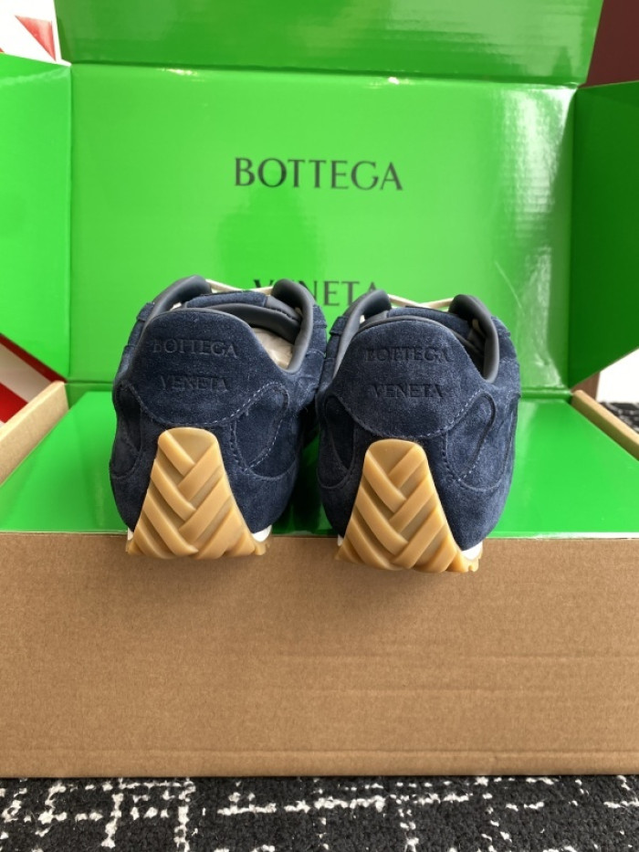 BOTTEGA VENETA SNEAKER
