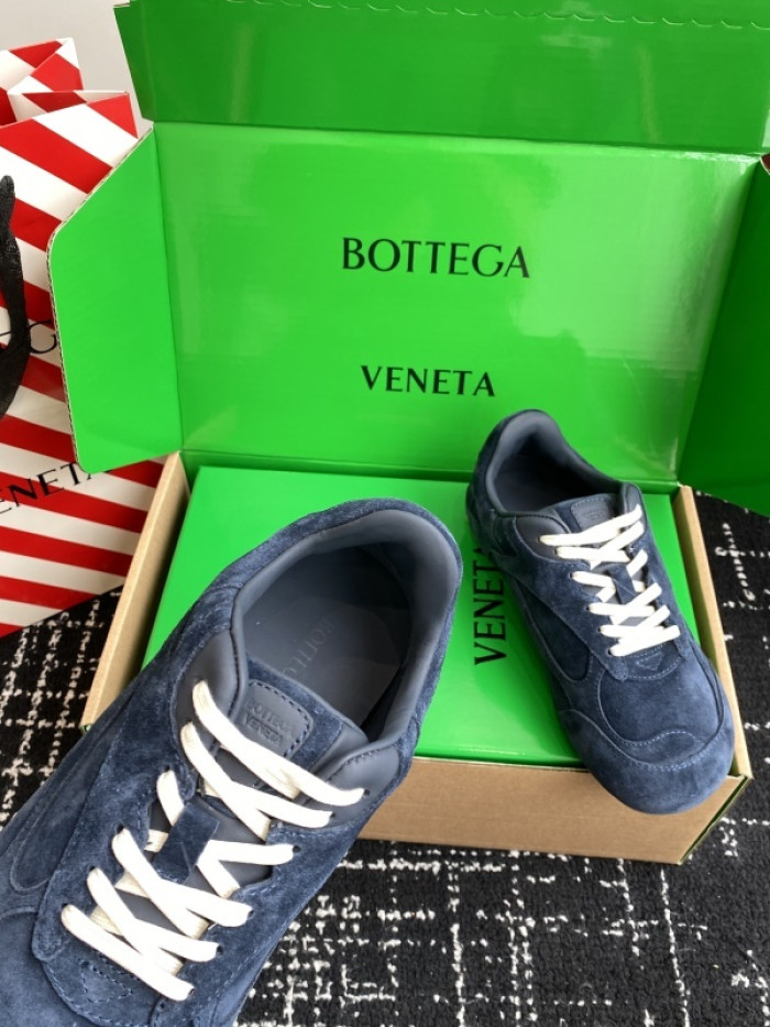 BOTTEGA VENETA SNEAKER