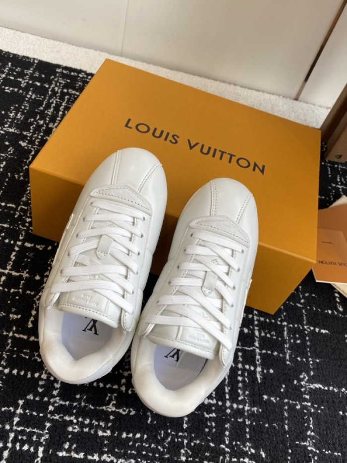 LV SNEAKER Buttersoft FOR-LV375