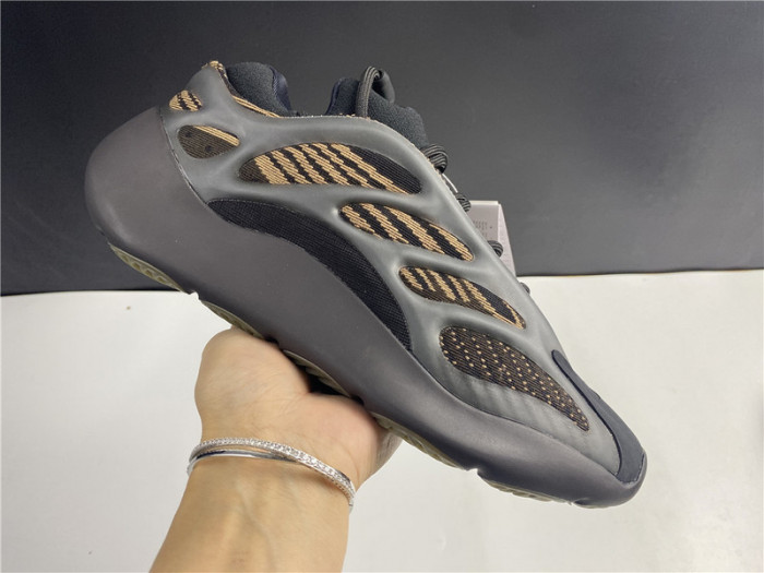 Adidas Yeezy 700 V3 GY0189