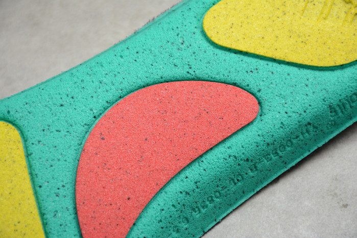 Adidas Yeezy 700 V3 “Srphym"G54853