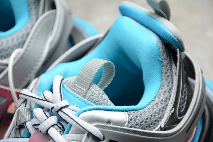 BLCG Track Trainer Blue Pink Silver 542023 W1GC1 4051